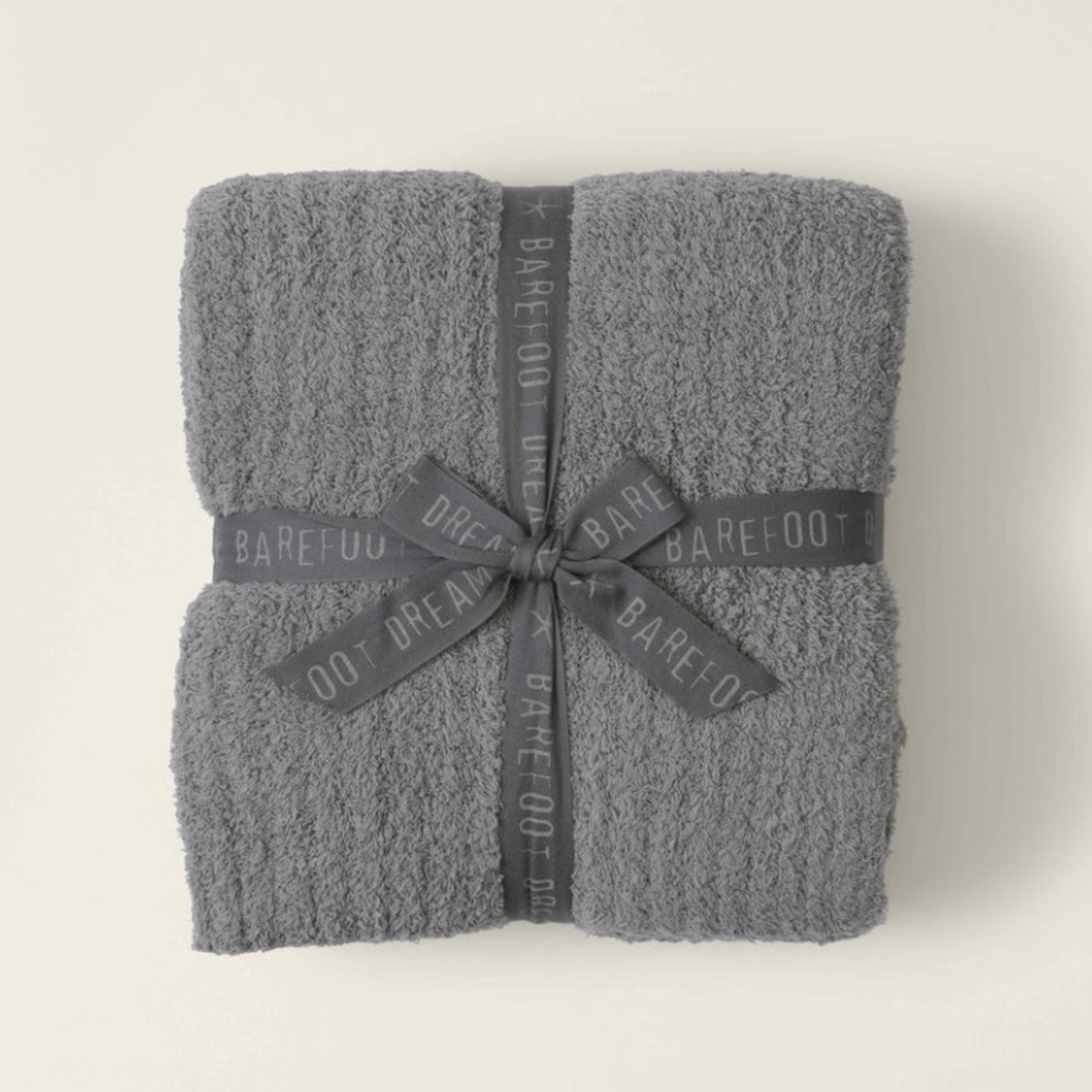 NWT Barefoot Dreams CozyChic soft Ribbed Throw- Eucalyptus- 54 x 72